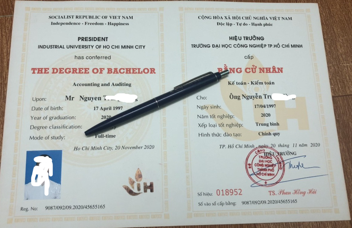 Làm bằng đại học công nghiệp tphcm