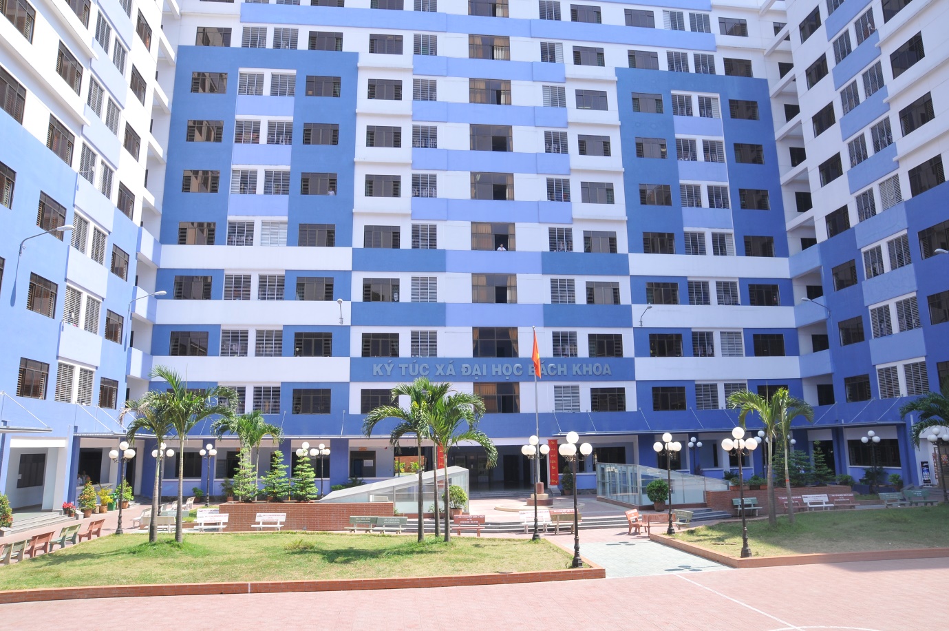 đại học bách khoa tphcm