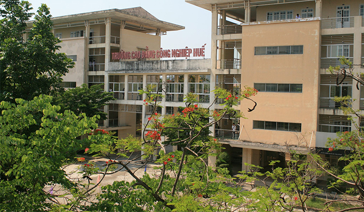 Cao đẳng Công nghiệp Huế - Hình 3