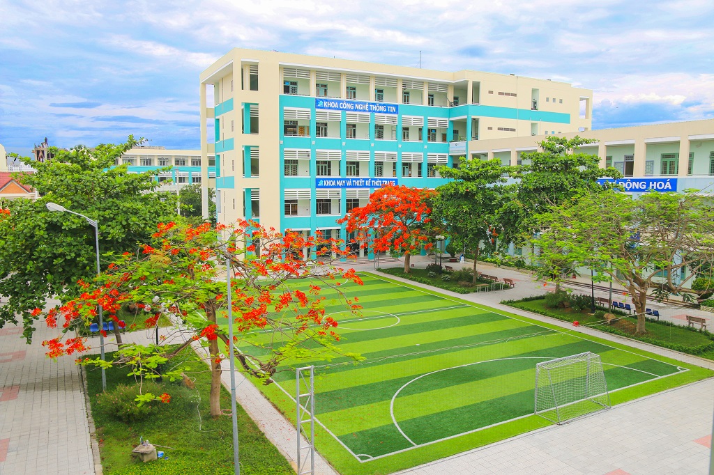 Cao đẳng Đà Nẵng - Hình 1