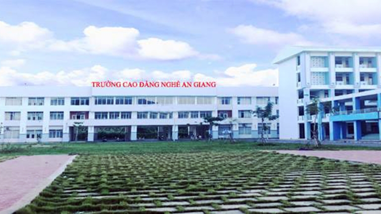 Cao đẳng Nghề An Giang - Hình 2