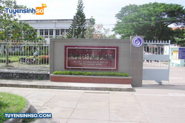 Cao đẳng Y tế Bến Tre