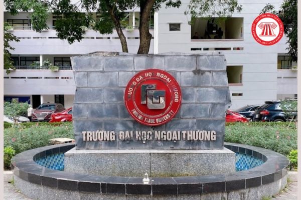 Đại học Ngoại thương - Hình 3
