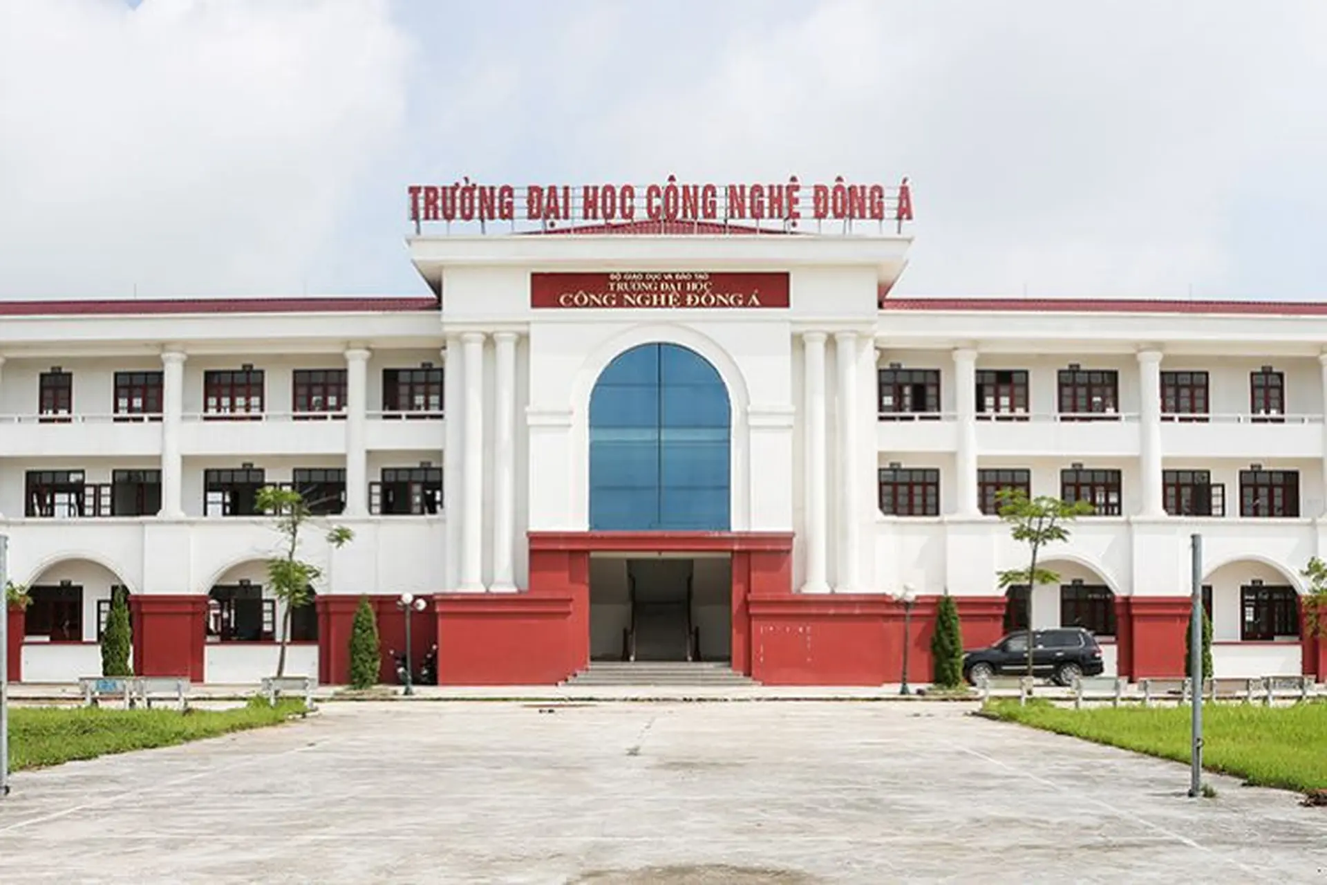 Trường Đại học Công nghệ Đông Á - Hình 2