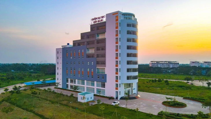 Trường Đại học Kiên Giang - Hình 4