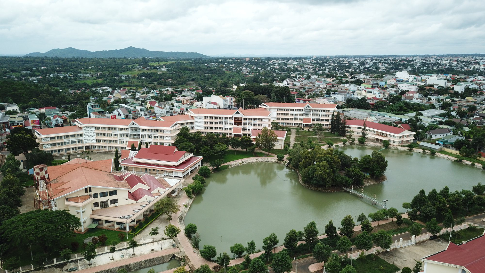 Trường Đại học Tây Nguyên - Hình 4