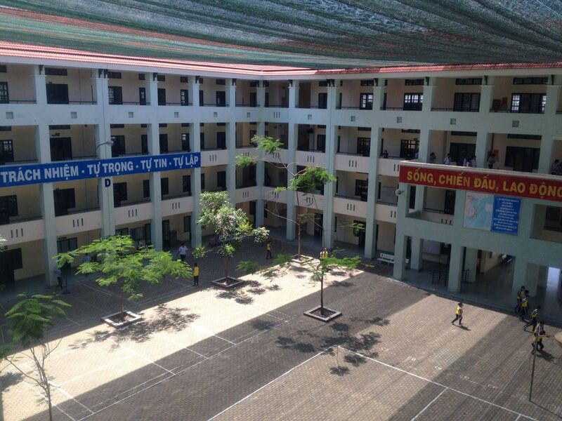 Trường THPT Bình Hưng Hòa - Hình 1