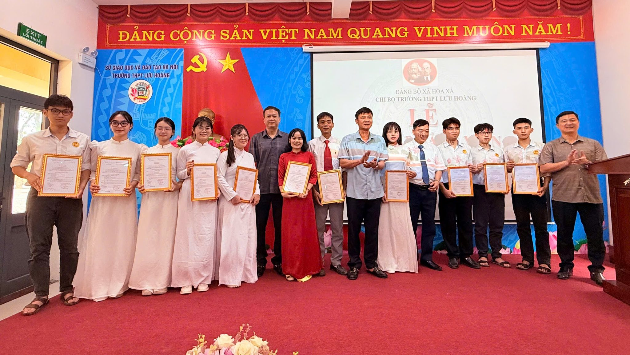 Trường THPT Hòa Xá
