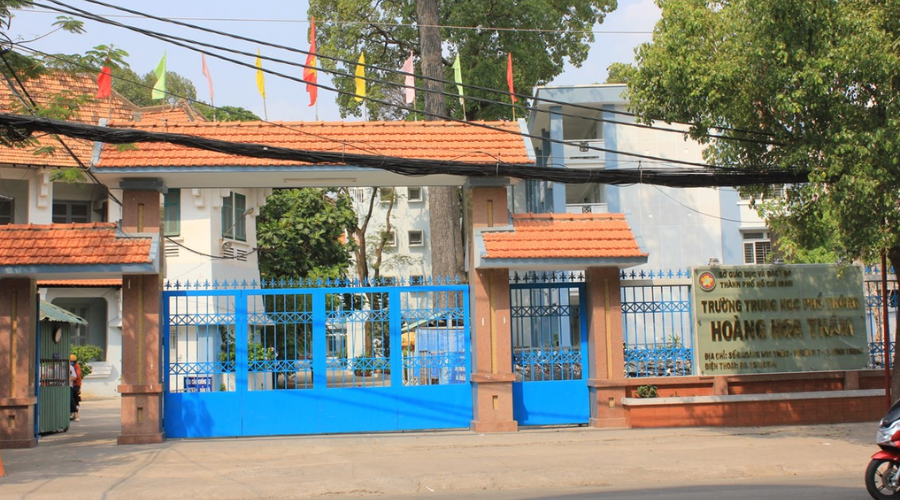 Trường THPT Hoàng Hoa Thám - Hình 2