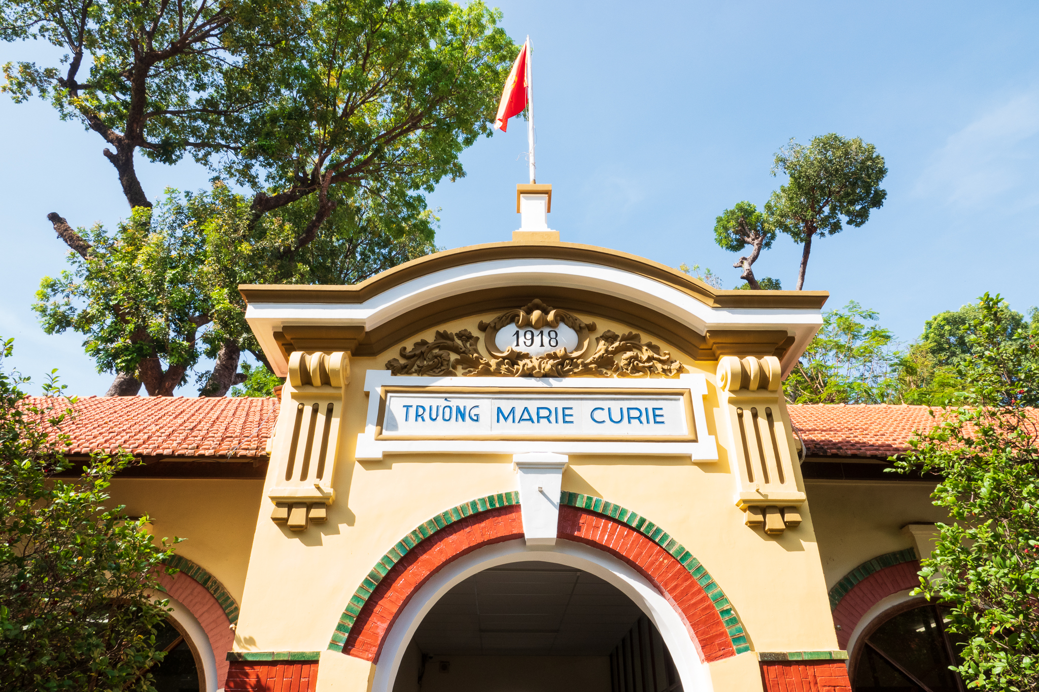 Trường THPT Marie Curie - Hình 1