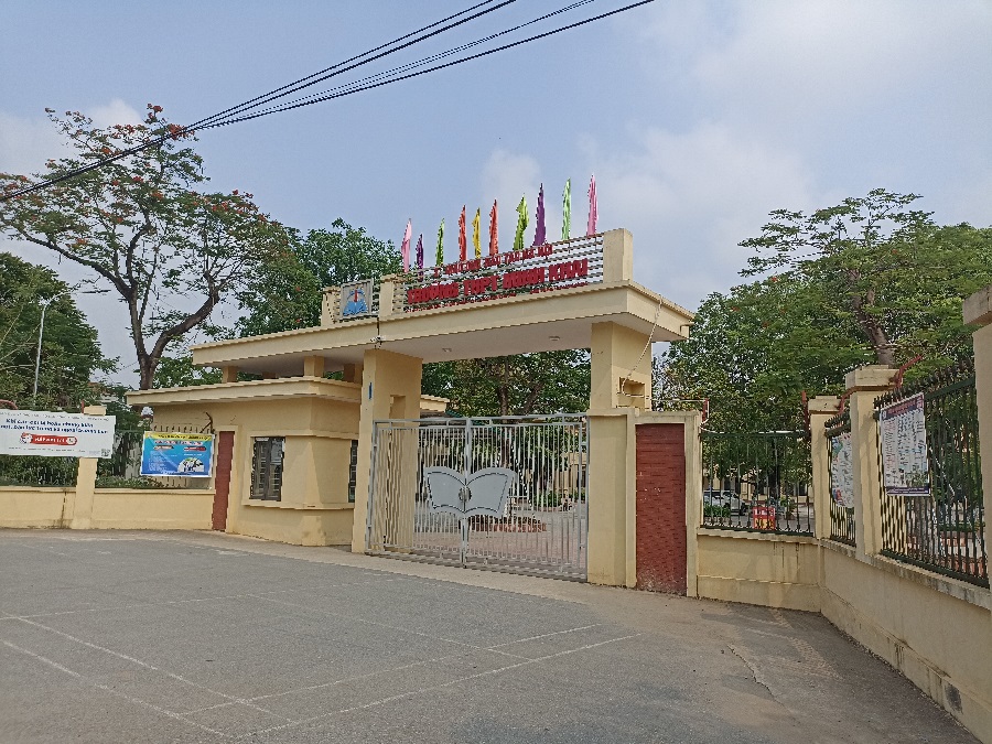 Trường THPT Minh Khai - Hình 2