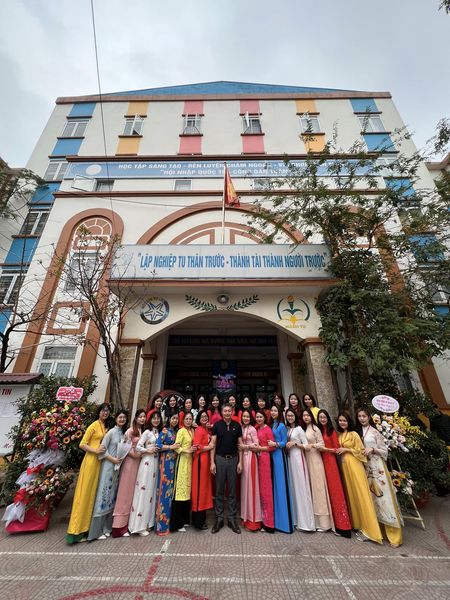 Trường THPT Ngô Gia Tự - Hình 2