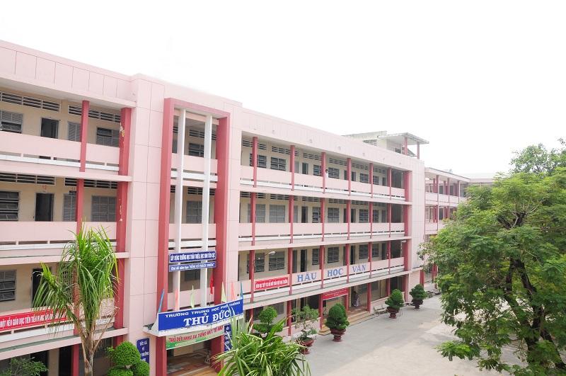 Trường THPT Thủ Đức