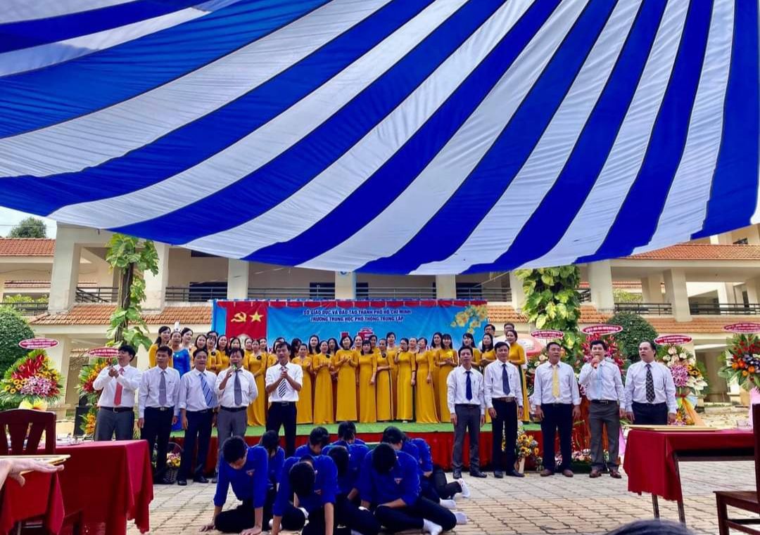 Trường THPT Trung Lập - Hình 3