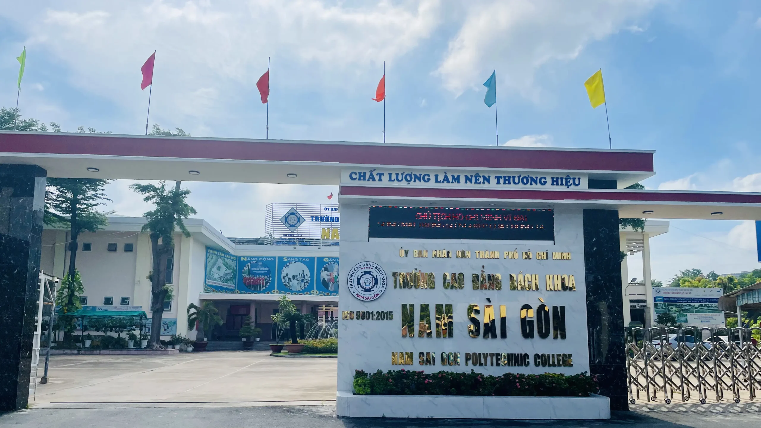 Trường Trung cấp Nam Sài Gòn - Hình 5