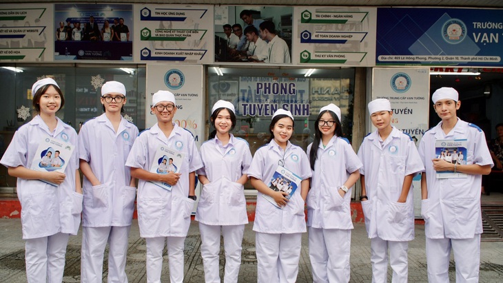 Trường Trung cấp Vạn Tường - Hình 2